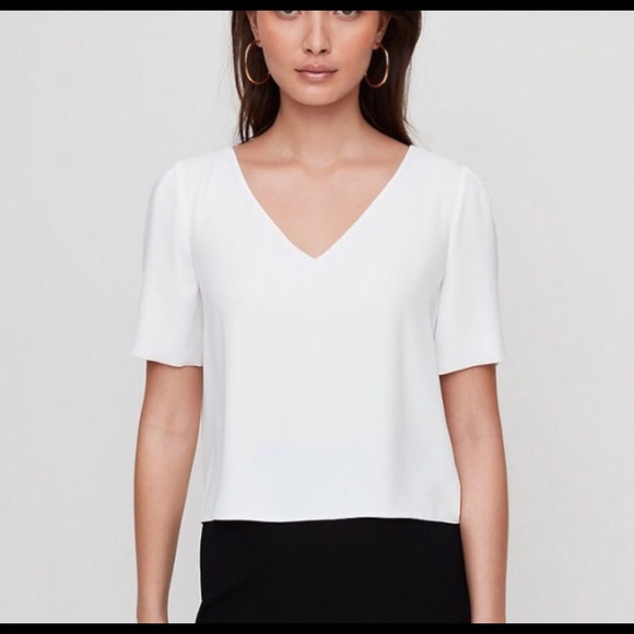 Babaton Tops - ⭐️Aritzia Babaton Randy blouse white❤️Like new⭐️